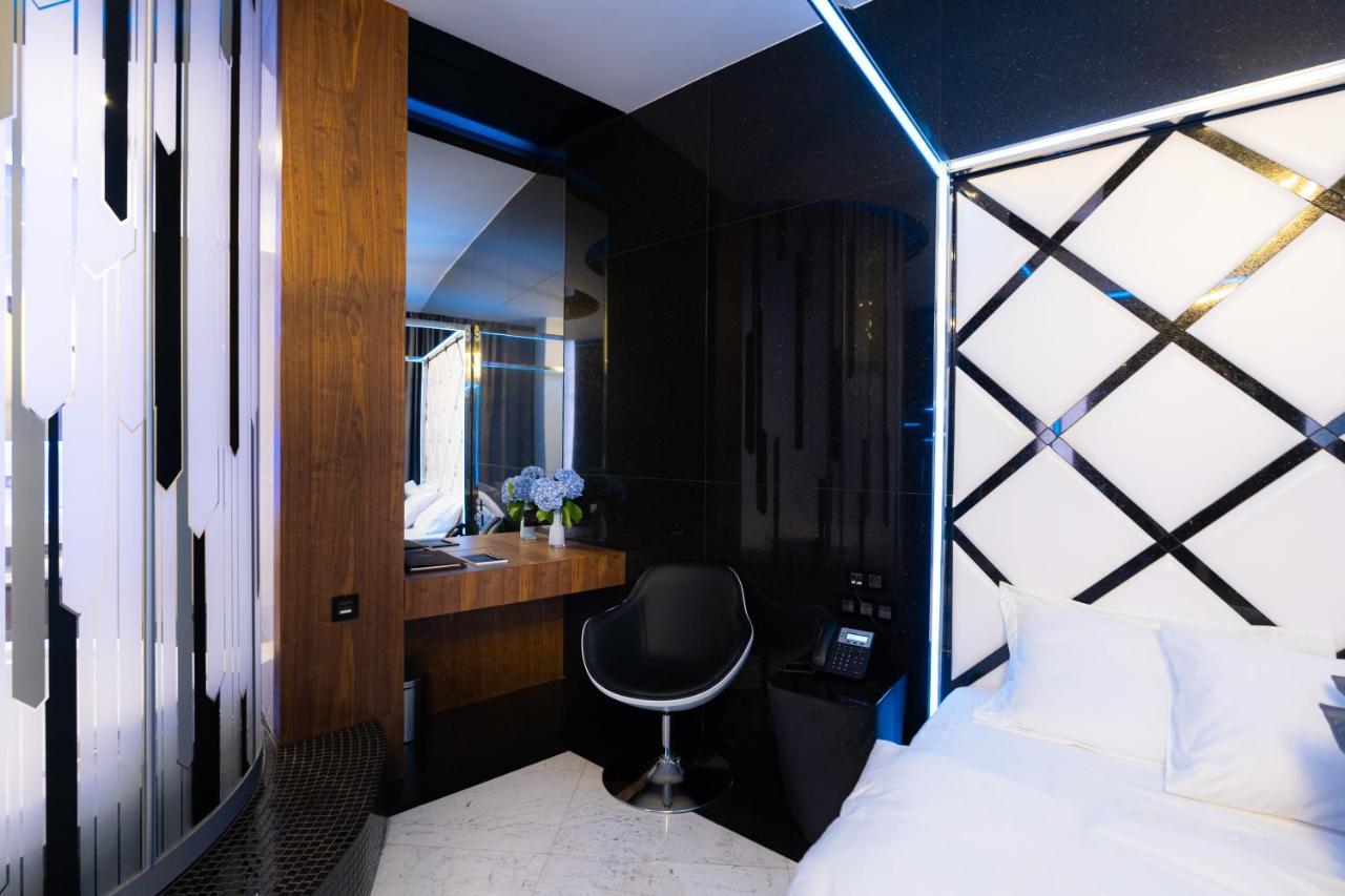 Tsarsky Hotel เคียฟ ภายนอก รูปภาพ